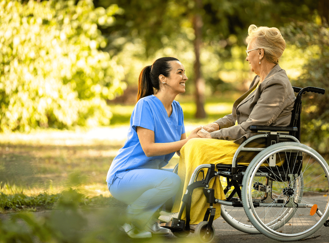 how does assisted living work